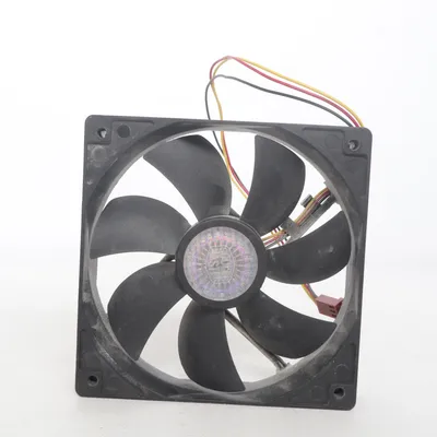 Ventilateur d'ordinateur (A12025-12Cb-3Bn-F1) de Cooler Master