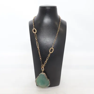 Halsband (Grön, Guldfärgad) från Zara Okänd metall