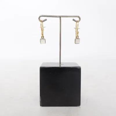 Örhängen (Guldfärgad, Vit) Okänd metall