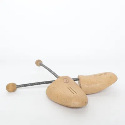 Shoe tree (Brown)