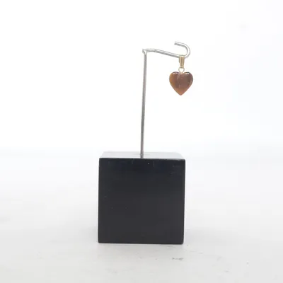Pendentif (Marron, Or) Métal inconnu