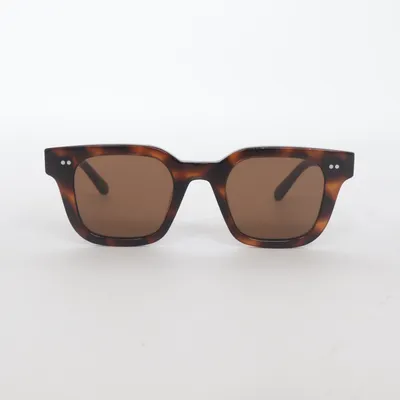 Solglasögon (Brun) från Tortoise