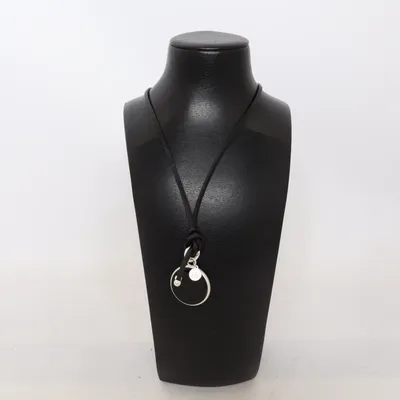 Halsband (Svart, Silverfärgad) från Sence Gummi