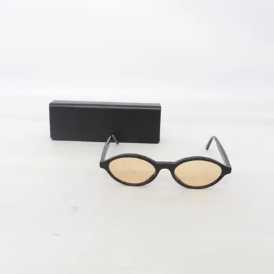 Solglasögon (Svart) från Viu