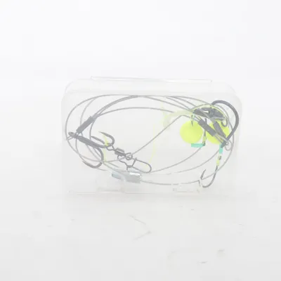Fiskeredskap (fishing tackle, fishing rig, pre tied rig, fishing hooks, hook set, sabiki rig, mackerel rig, herring rig, perch rig, pike rig, zander rig, predator fishing, sea fishing rig, float rig, fishing leader, wire leader, steel trace, anti bite leader, terminal tackle, lure rig, bait rig, ready made rig, fishing accessories, tackle box, angling gear, fishing setup, freshwater fishing, saltwater fishing, Nordic fishing, Scandinavian fishing, lake fishing, river fishing, fishing enthusiast, fisherman gear, outdoor sport, camping fishing, hobby fishing, fish hook set, swivel rig, snap swivel, hook assortment, predator tackle, perch fishing, trout fishing, spinning tackle, feeder fishing, specimen fishing, coarse fishing, tackle collection, rare fishing gear, vintage fishing tackle, big fish tackle, sea tackle, fishing hobby, survival gear, outdoor adventure, angler gift, fisherman's gift, tackle essentials, glow beads, fluorescent fishing, night fishing, UV fishing rig, high visibility tackle, ready to fish )