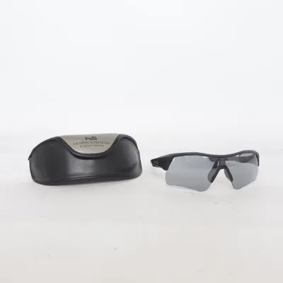 Sports glasses (Iceway) from Henrik Stenson