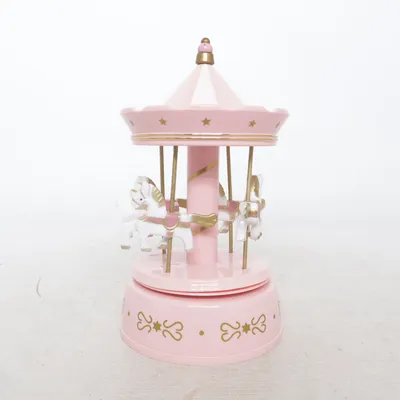 Speldosa (Rosa, Vit)