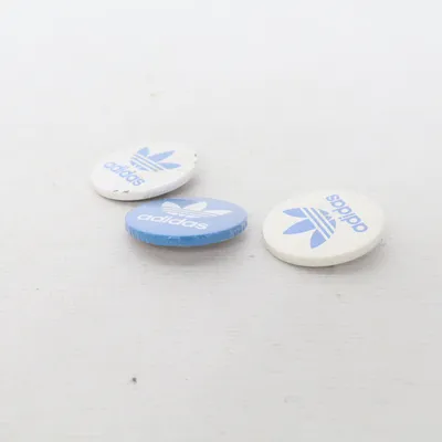 Pin (Hvid, Blå) fra Adidas Ukendt metal