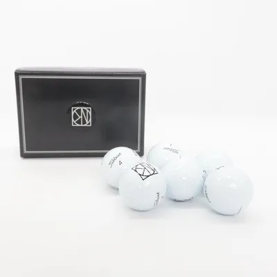 Golf ball (White) from Titleist