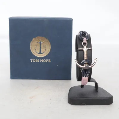 Armband (Svart, Rosa) från Tom Hope Okänd metall