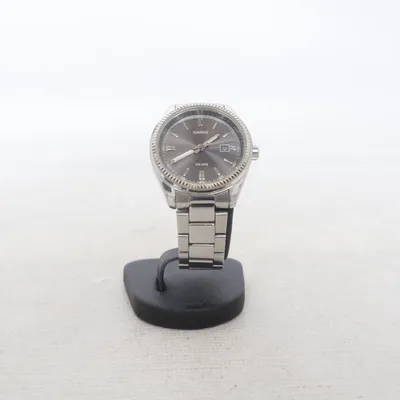 Armbåndsur (LTP-1302) fra Casio