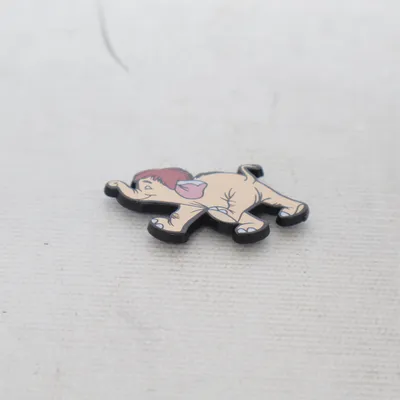 Pin (Beige, Svart, Röd) från Disney Okänd metall