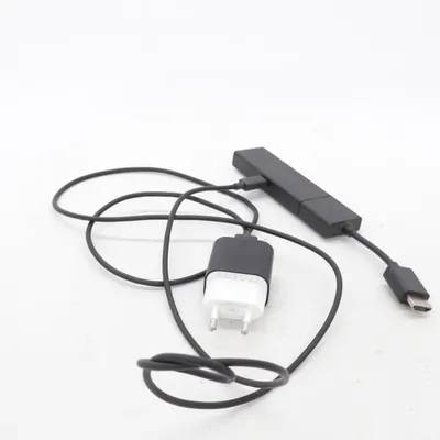 Computer oplader van Amazon