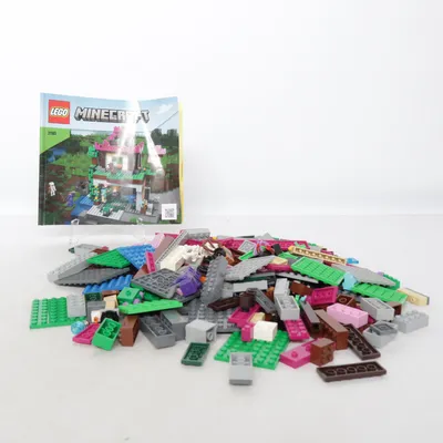 Byggsats (21183) från LEGO