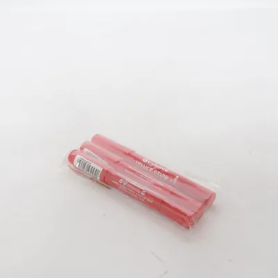 Läppstift (Velvet Stick Matt Lip Colour 03) från Essence