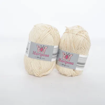 Garn (Beige) från Mariposa Bomull