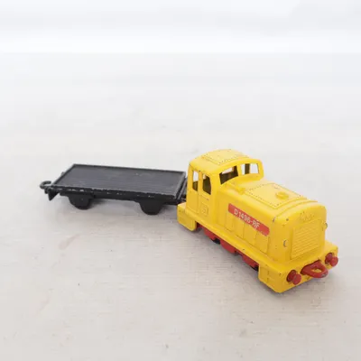 Leksaksbil (Gul, Svart) från Matchbox