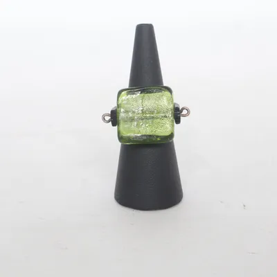 Ring (Green, Black) Unknown metal