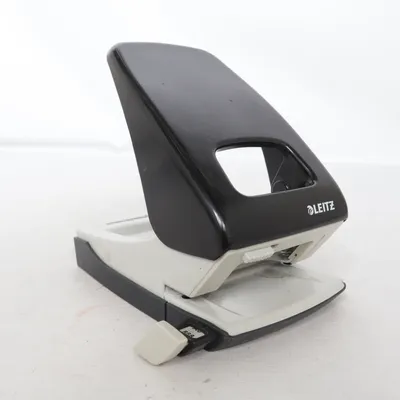 Hole puncher from Leitz