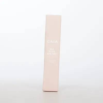 Primer (All Eyes On Me) från Caia