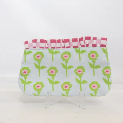 Toilet bag (Blue, Pink, Green) from Estée Lauder