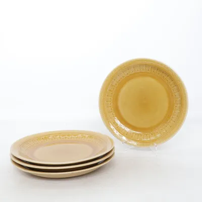 Tallrik (INDISKA TALLRIKAR INDIEN OCKRA GUL GULD PORSLIN KERAMIK TOPPSKICK ) från Chennai