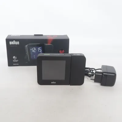 Clock radio (BNC015) from Braun