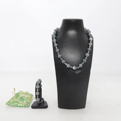 Smyckesset (Blå, Grå) från Hand Made in Denmark Okänd metall