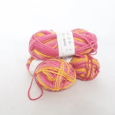 Yarn (Glamour) from Home Creation Acrylic, Metallic fiber