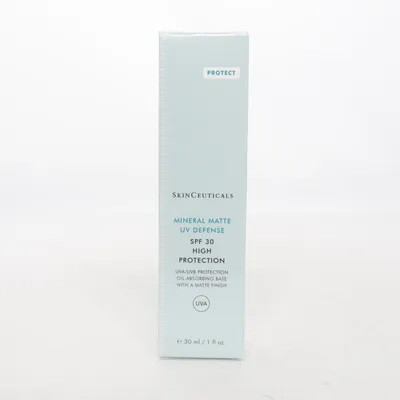 BB-cream (Mineral Matte Uv Defense) från SkinCeuticals