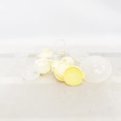 Breast pump (Beige, Transparent) from Medela