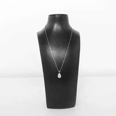 Halsband (Guldfärgad) från Caroline Svedbom Okänd metall