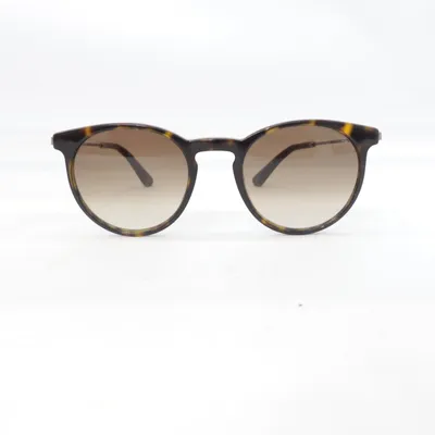 Solglasögon (SPL 571N) från Police