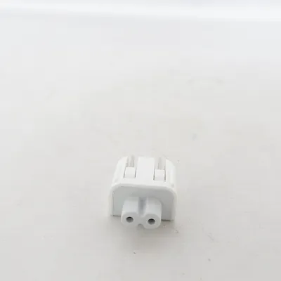 Adapter (A1555) fra Shin To Shin