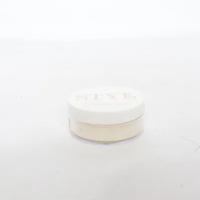Powder (Banana Setting Powder) from Style London