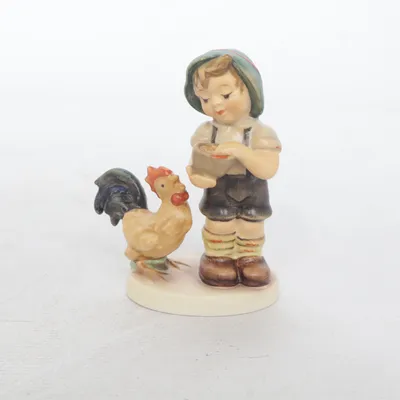 Figurine (Little Helper) from Goebel