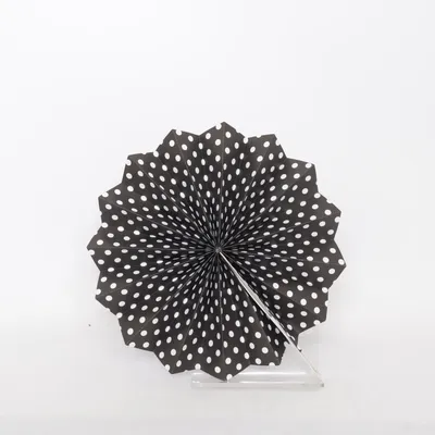 Fan (Black, White)