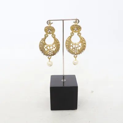 Oorbellen (Goud) Onbekend materiaal
