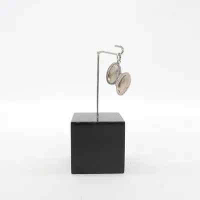 Pendentif (Argent) Métal inconnu