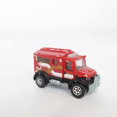 Leksaksbil (4X4 Scrambulance) från Matchbox