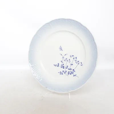 Tallrik (Blå, Vit) från Fyrklövern