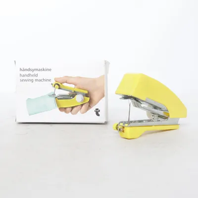 Sewing machine (Yellow) from Flying Tiger