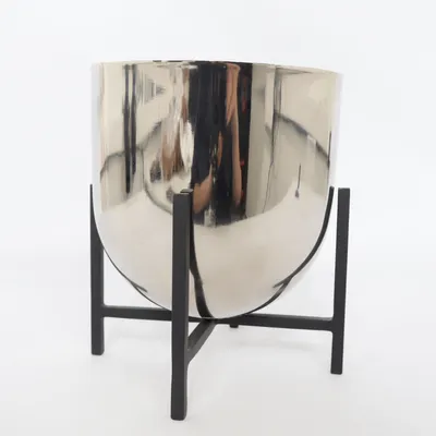 Kruka (Silverfärgad, Svart) från H&M Home