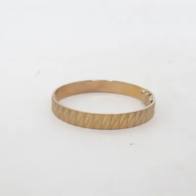 Armring (Guldfärgad) Okänd metall