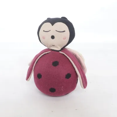 Peluche (Rouge, Noir, Beige) de Filibabba