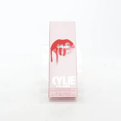 Make-Up Set (Velvet Liquid Lipstick & Lip Liner) von Kylie Jenner