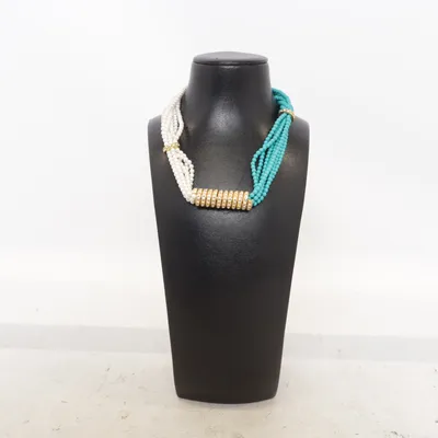 Halsband (Turkos, Vit, Guldfärgad) från Liz Claiborne Okänd metall