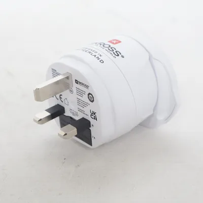 Adapter from Skross