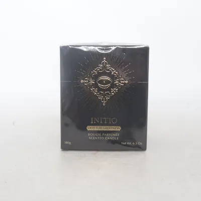 Scented candles (Oud For Greatness) from Initio