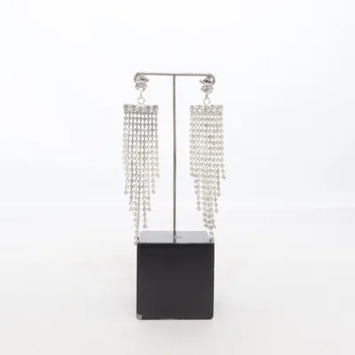 Boucles d'oreilles (Argent) de Montini Métal inconnu